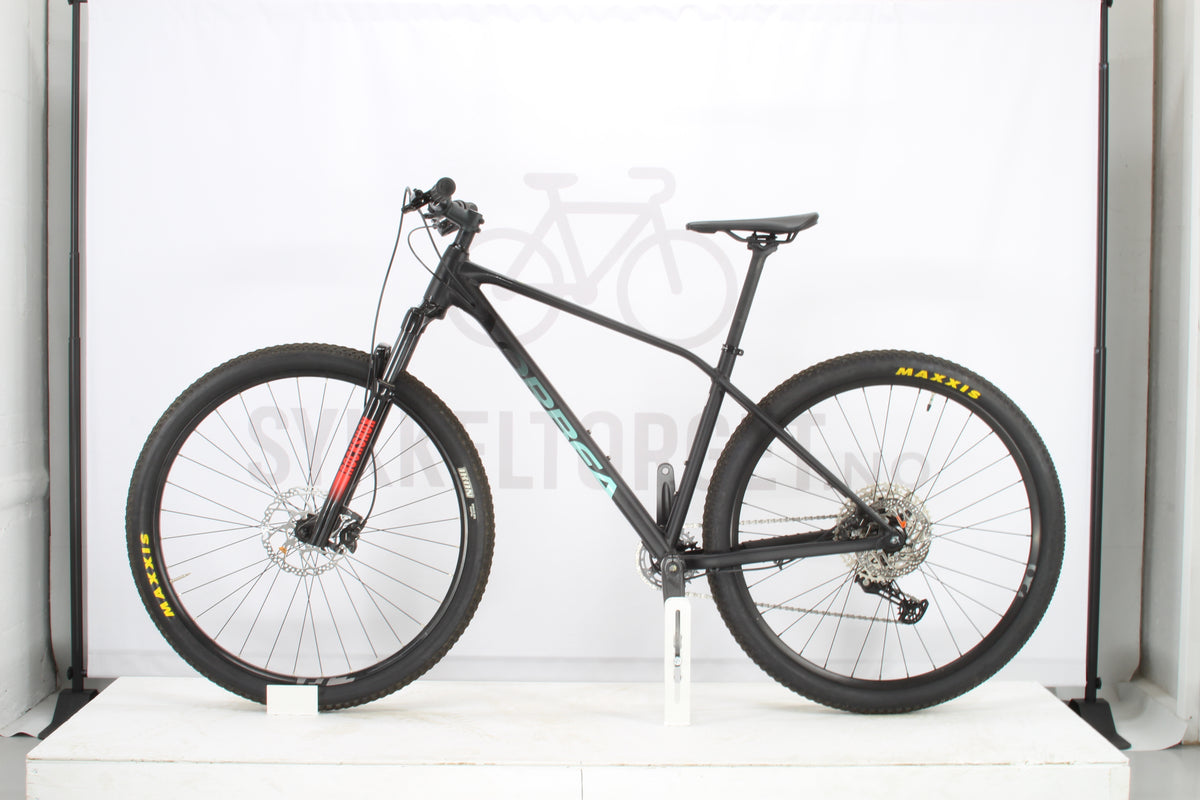 Orbea Alma H30 2022 M Black Matte