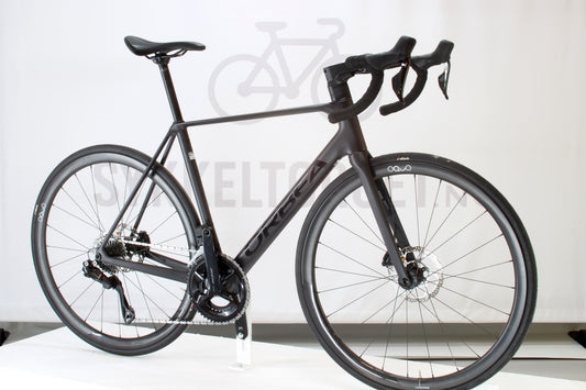 Orbea Orca M30i Di2, karbonhjulsett 2025