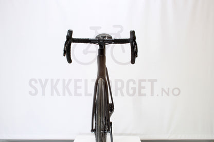 Orbea Orca M30i Di2, karbonhjulsett 2025