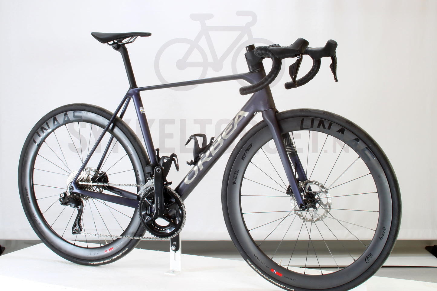 Orbea  Orca M30iLTD Di2 2025