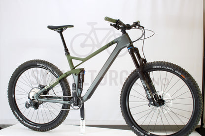 Cube Stereo 122 2024