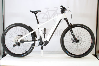 Cube  Stereo Hybrid ONE44 2025