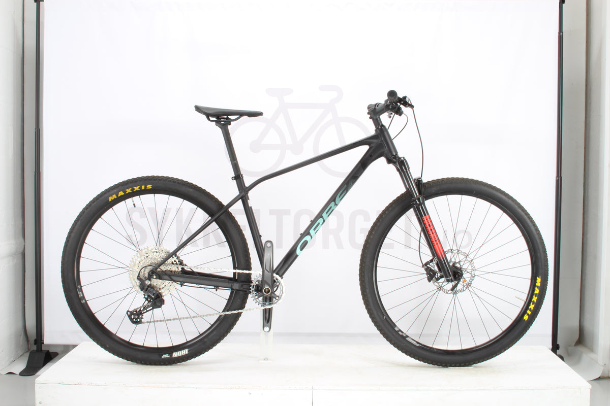 Orbea  Alma H30 2022 M Black Matte