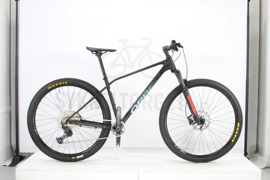 Orbea  Alma H30 2022 M Black Matte