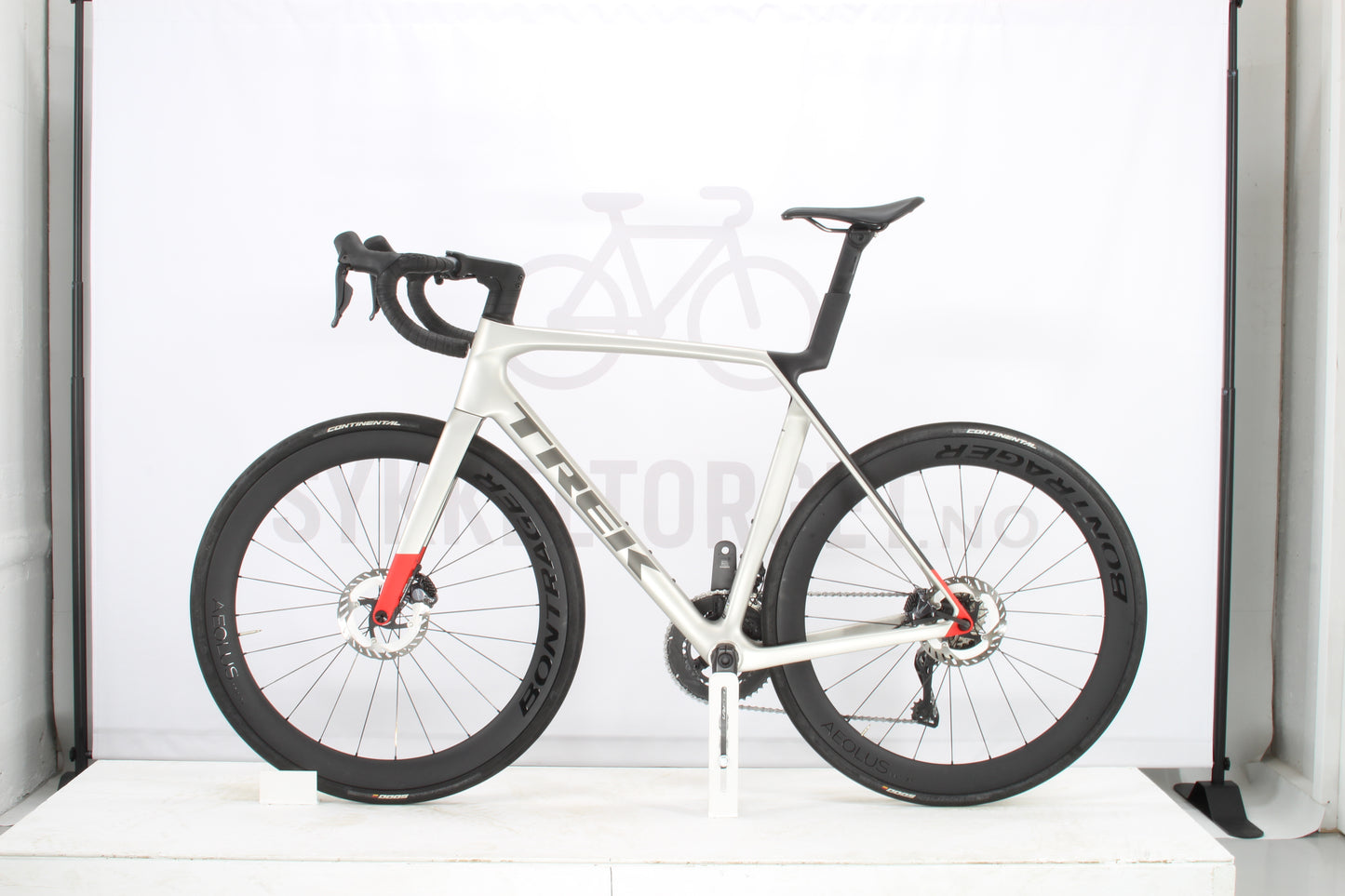 Trek Madone SL7 2024 L Matte Lunar Silver