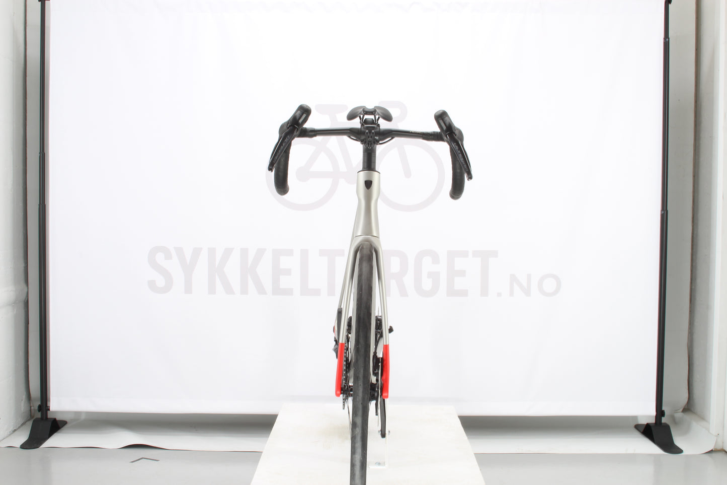 Trek Madone SL7 2024 L Matte Lunar Silver