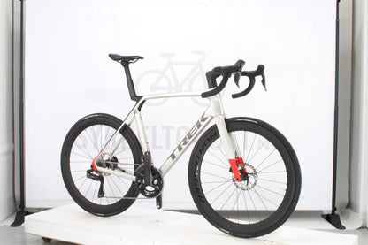 Trek Madone SL7 2024 L Matte Lunar Silver