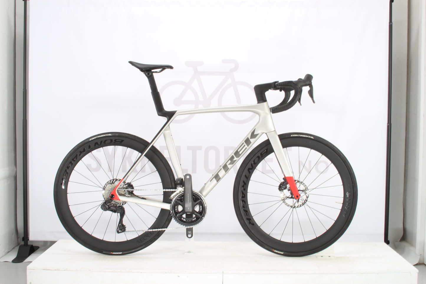 Trek Madone SL7 2024 L Matte Lunar Silver