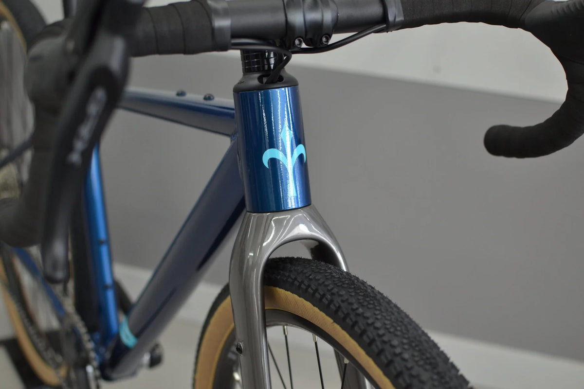 Wilier Trestina Jaroon  2025 L Blå/ Gloss